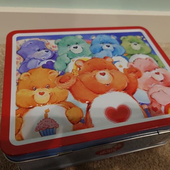 Care Bears Metal Lunch Box- Great Condition! - Picture 2 of 5